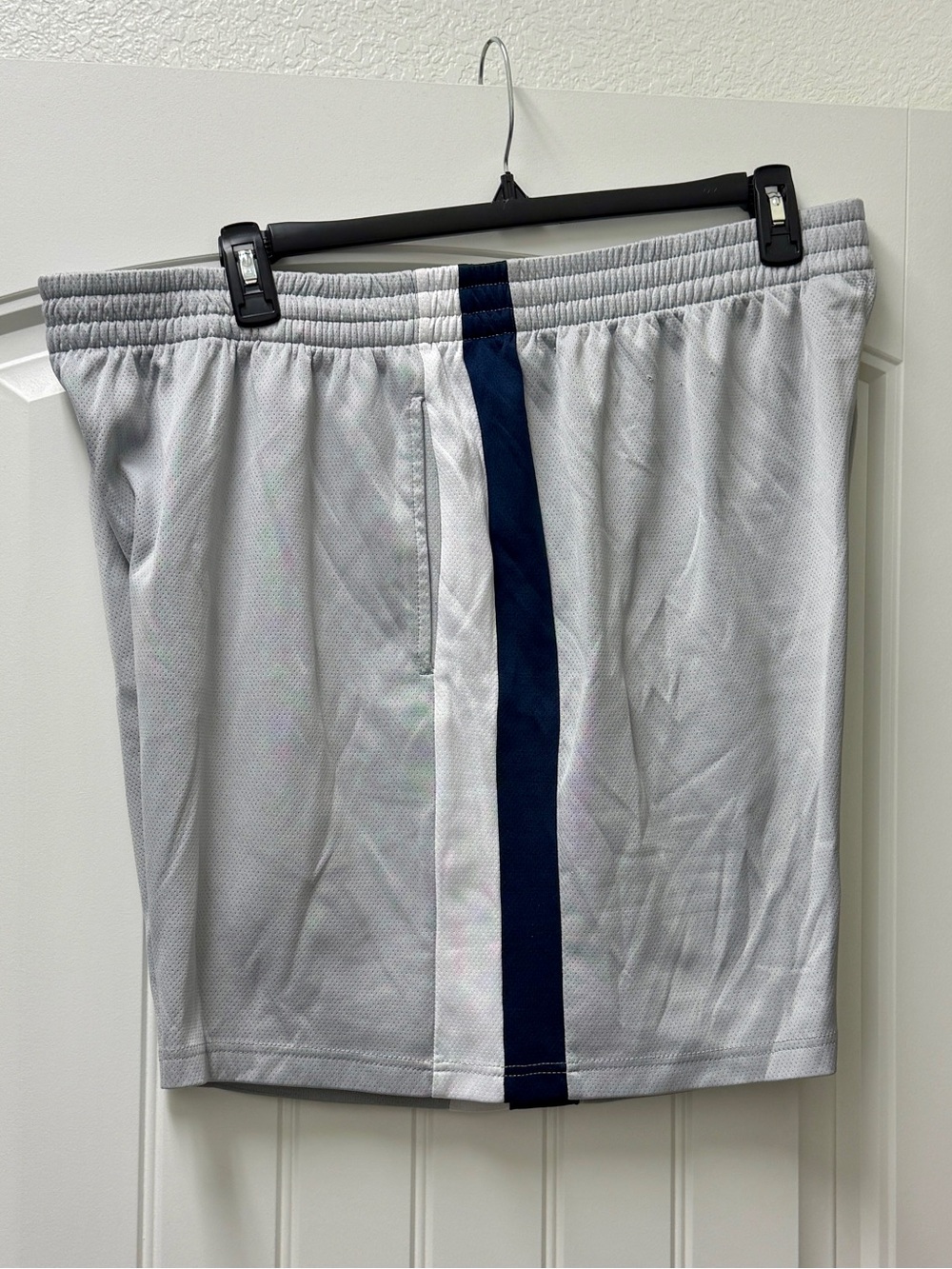 Starter Mesh Big & Tall 3XL Grey Basketball Shorts Blue White Stripe 8” Inseam
